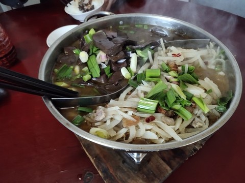 鴛鴦火鍋