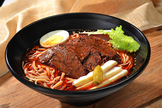香辣牛肉面