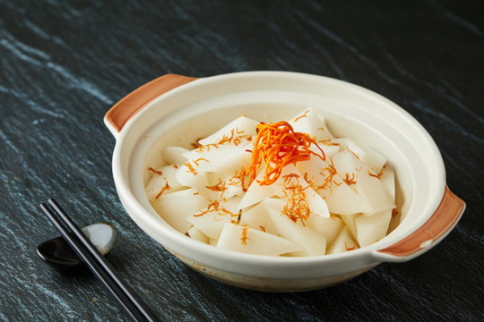 砂鍋翅湯蘿卜