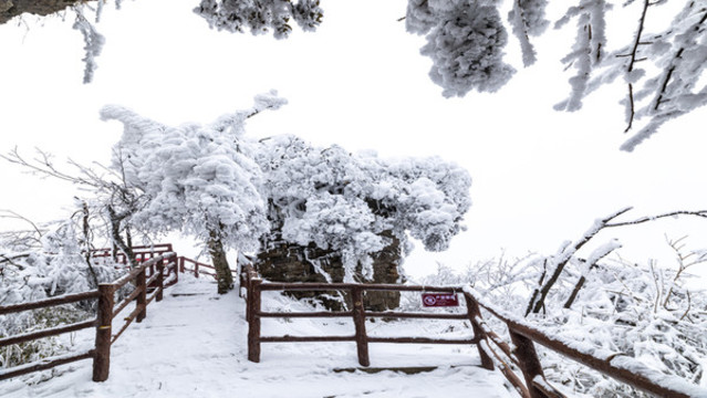 香爐山風(fēng)光
