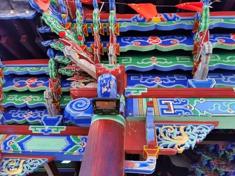 中式古建筑內(nèi)部彩繪