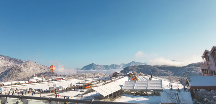 西嶺雪山