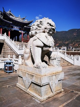 石獅子雕塑