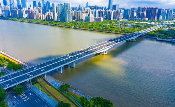 廣州市區(qū)珠江上的橋