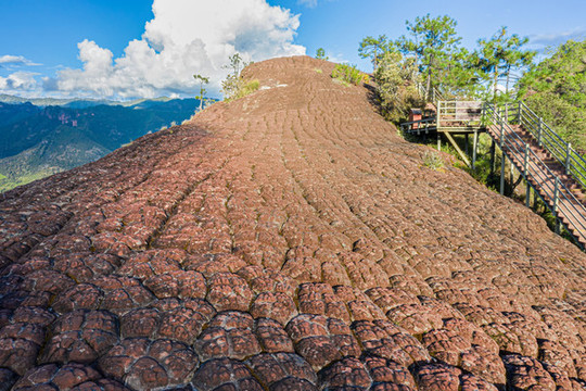航拍玉龍千龜山