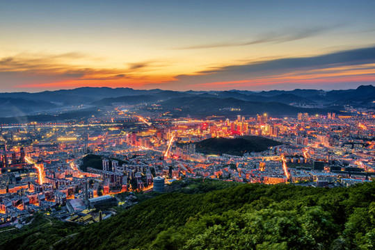 中國遼寧本溪夜景風(fēng)光