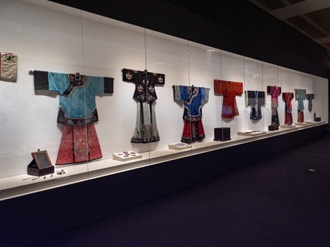 記住鄉(xiāng)愁專題展覽山東服飾