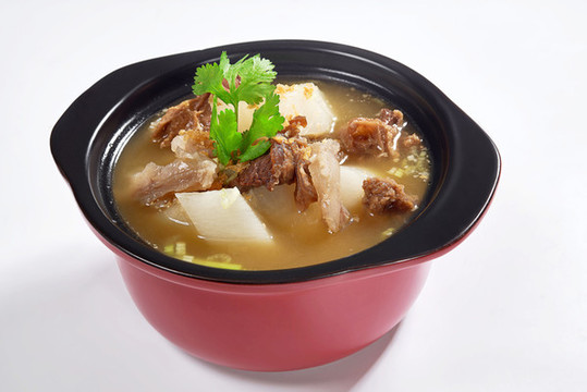蘿卜牛腩煲
