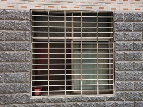 不銹鋼窗戶