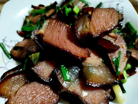 蒜苗炒臘肉
