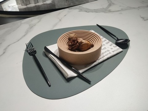 餐具