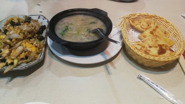 餐飲美食