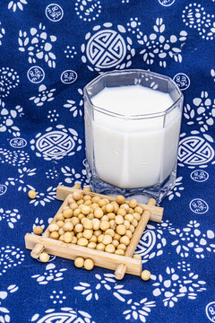 豆?jié){油條