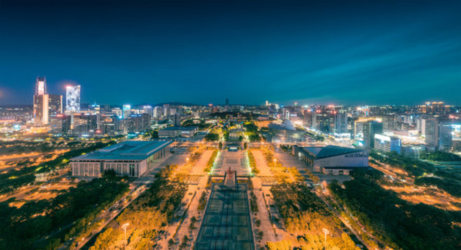 東莞中心廣場夜景