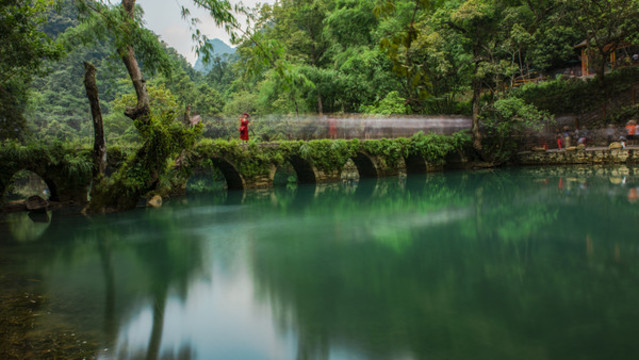 貴州荔波小七孔風(fēng)景區(qū)旅游勝地