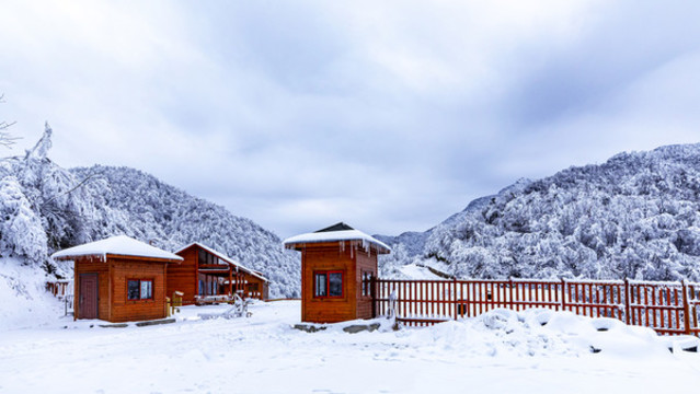 香爐山雪景