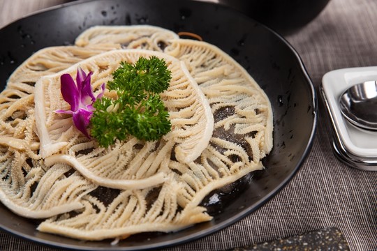 涮菜火鍋牛百葉千層肚