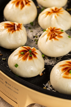 煎包子