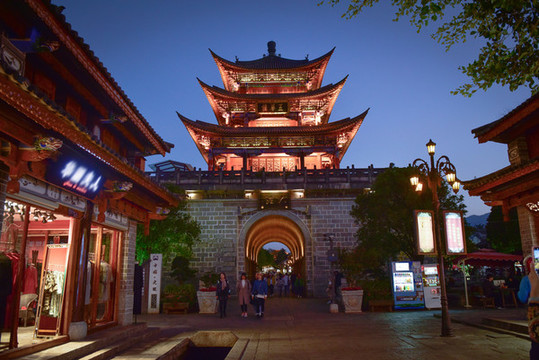大理古城五華樓