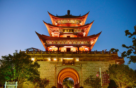 大理古城五華樓