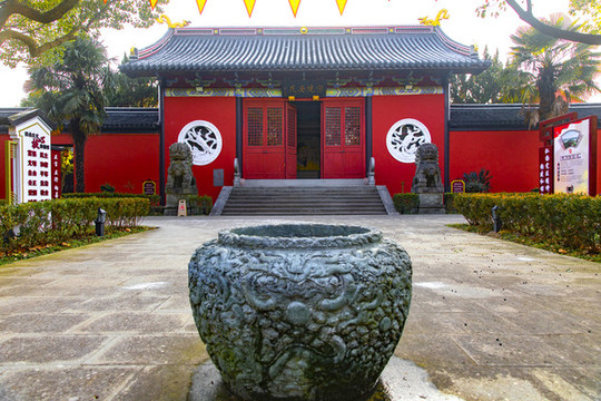 吳越王廟