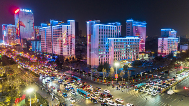 運(yùn)城南風(fēng)廣場(chǎng)夜景