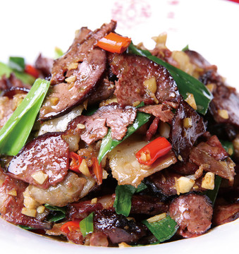 豬血丸子炒風(fēng)干肉