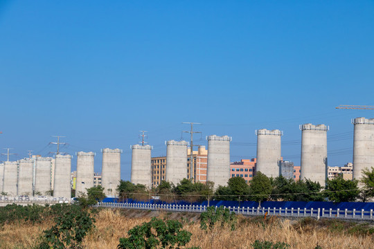 泉州新建高鐵的高架橋