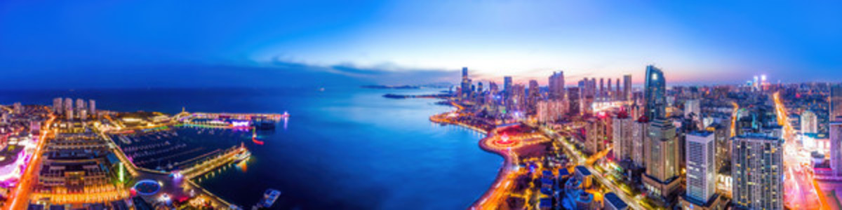 航拍青島全景大畫(huà)幅夜景