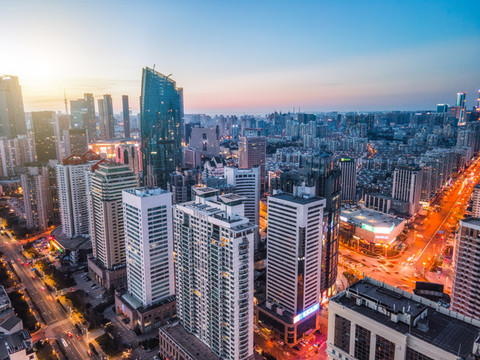 航拍青島現(xiàn)代建筑景觀