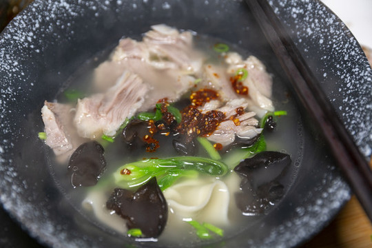 羊肉燴面羊肉燴面