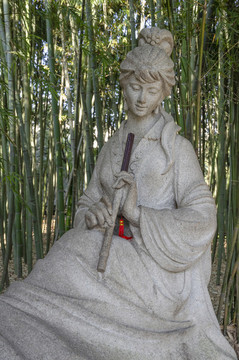 玉女吹簫雕塑