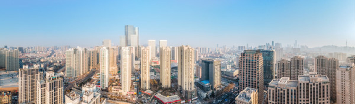 航拍青島城市建筑景觀