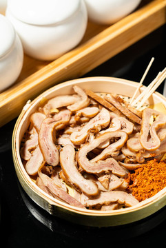 鹵大腸
