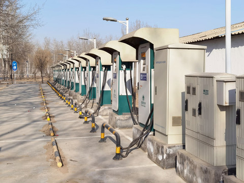 電動汽車充電樁