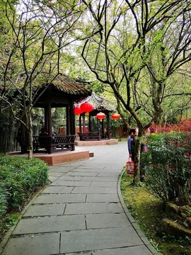 公園石板路