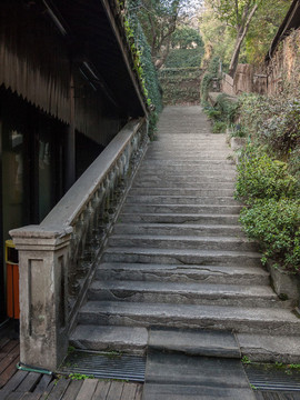 杭州葛嶺靜逸別墅上山臺(tái)階路