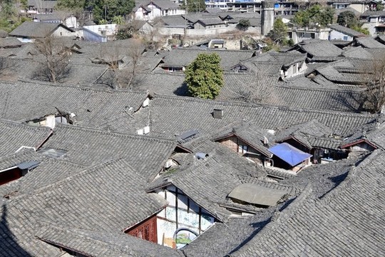 青瓦房