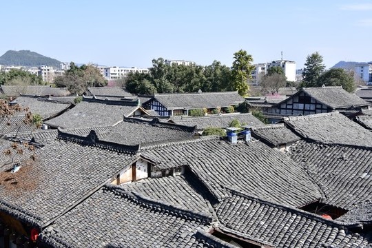 閬中古城