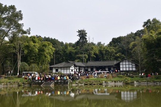 鄉(xiāng)村民居