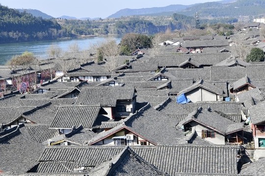 閬中古城