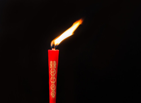 中國傳統(tǒng)的香和蠟燭