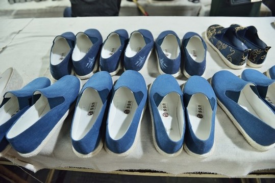 手工布鞋