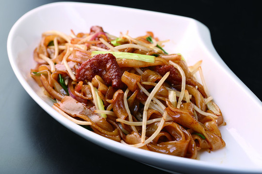 干炒牛肉河粉