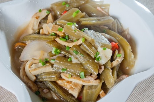 莧菜梗炒豆干