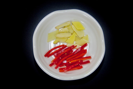姜蒜辣椒調(diào)味料