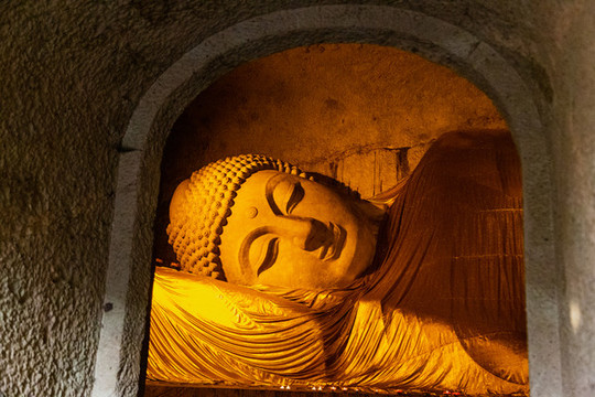 新昌大佛寺