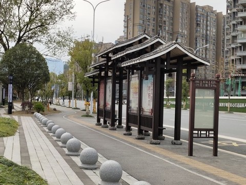 公交車站臺