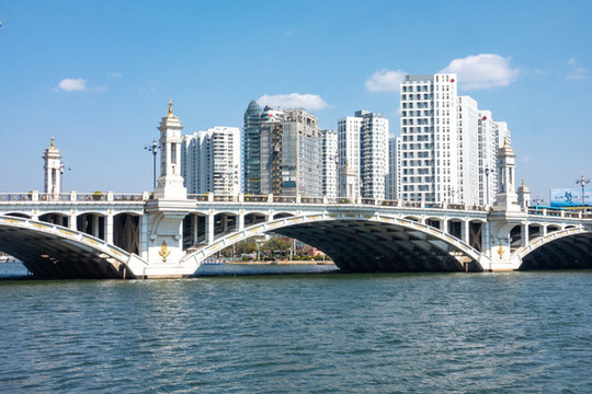 航拍云南大理市區(qū)