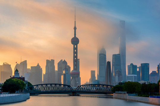 中國上海浦東建筑群清晨風光